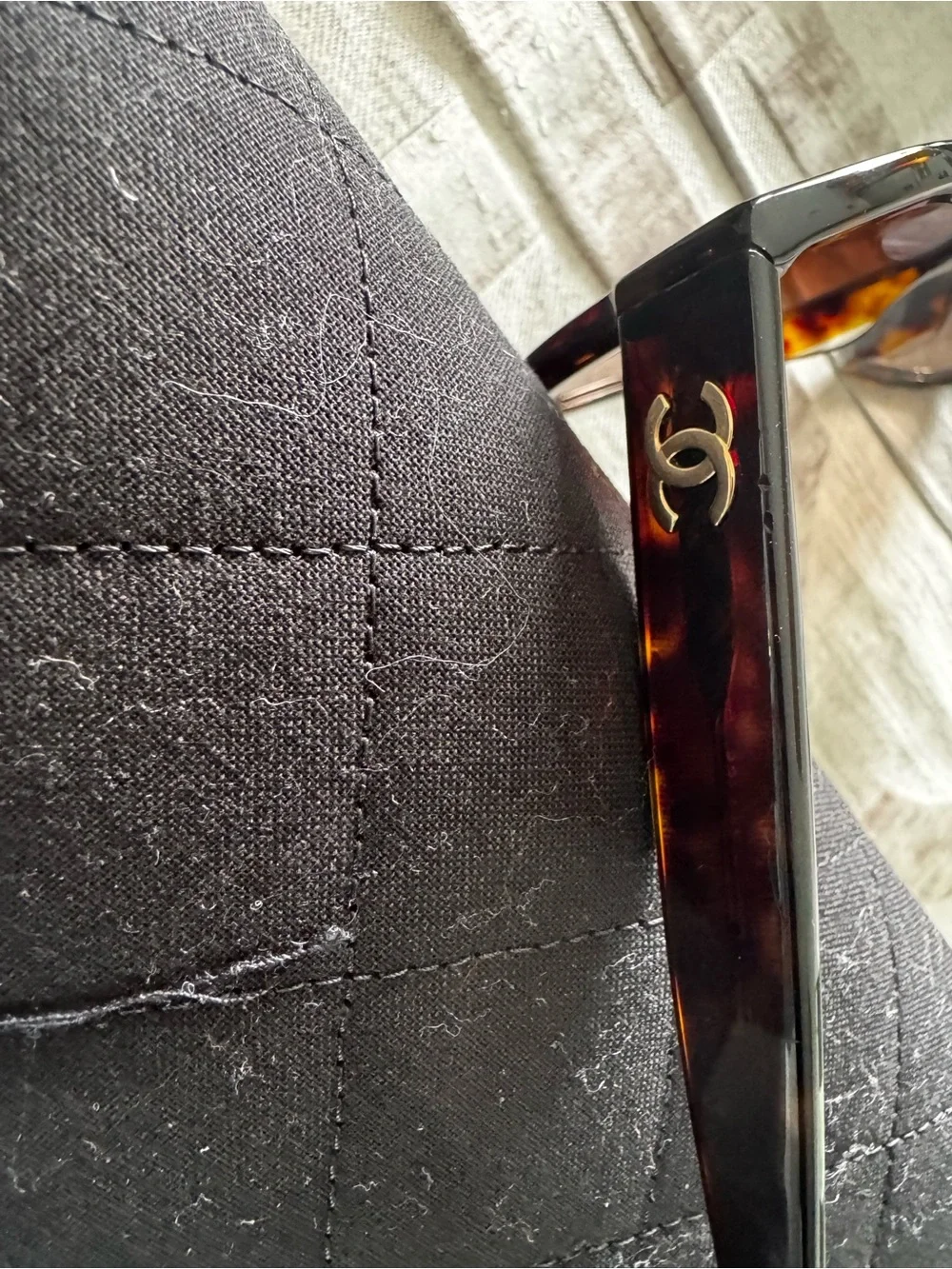 Authentic CHANEL Tortoiseshell Cat-Eye Sunglasses - Brown